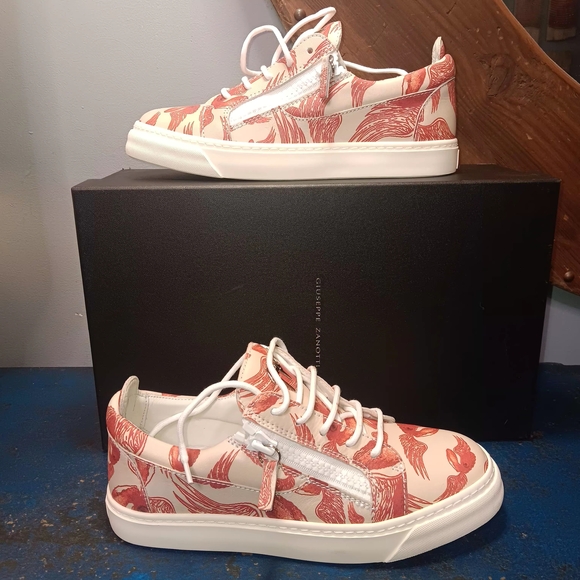 Giuseppe Zanotti Shoes - Giuseppe Zanotti Printed Low-Top Sneakers